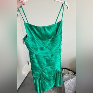 BARDOT QUINN RUCHED MINI DRESS IN VIVID GREEN